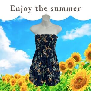 Blue Floral Strapless Romper with Pockets in Size Medium